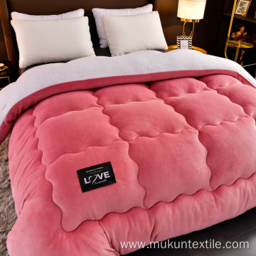 Skin friendly durable solid color milk velvet quilt